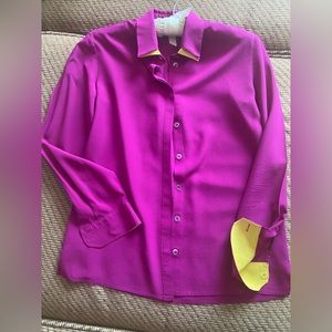 Beautiful crepe de chine silk, made in Italy by their one of the coveted brands